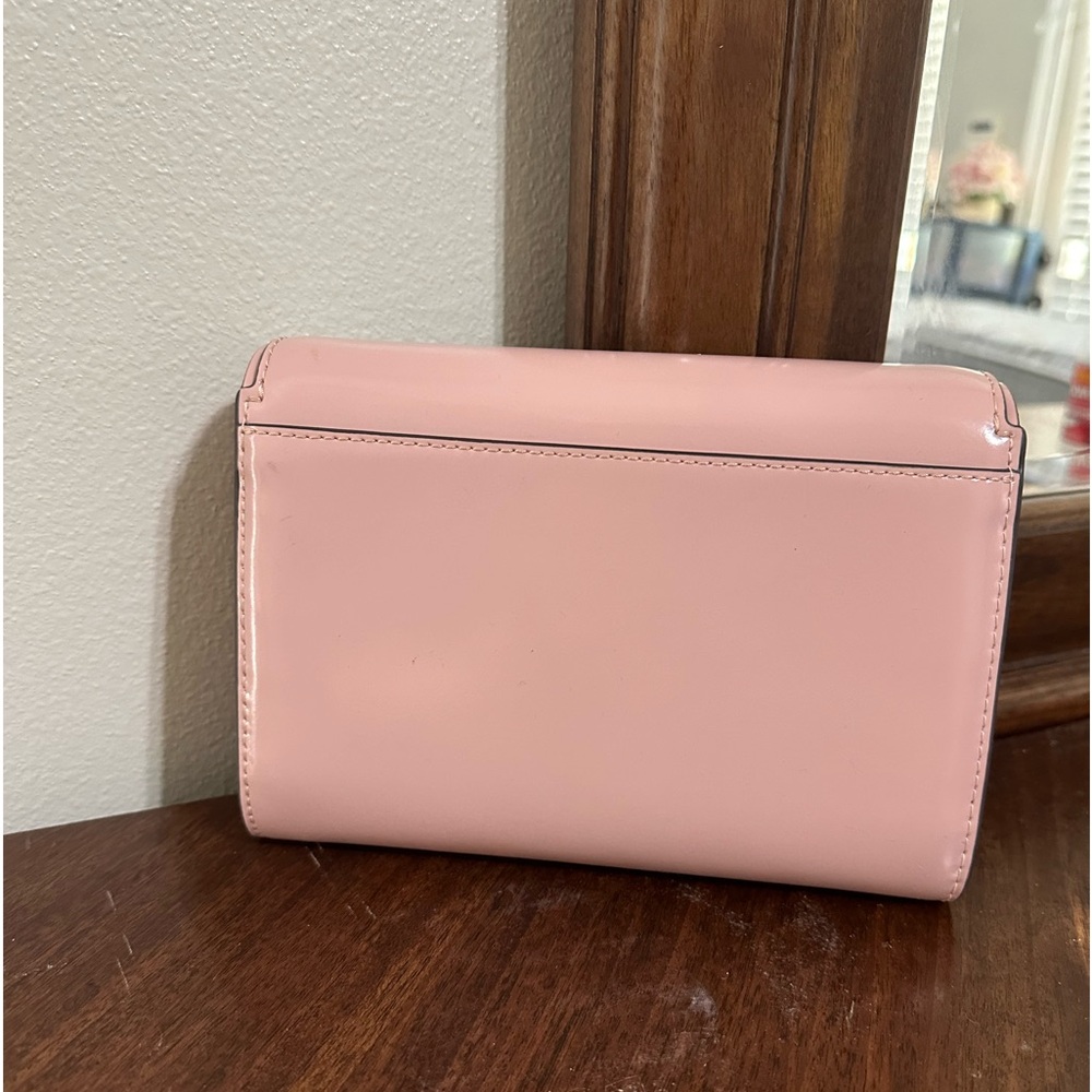 Tory Burch Emerson Chain Wallet Patent Leather Crossbody - Picture 2 of 6